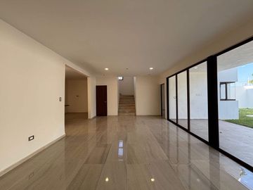 CASA VENTA MÉRIDA, 4 HABITS, ALBERCA, PRIVADA PARQUE NATURA CHOLUL, 214 ,ESTRENA
