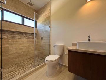 CASA VENTA MÉRIDA, 4 HABITS, ALBERCA, PRIVADA PARQUE NATURA CHOLUL, 214 ,ESTRENA