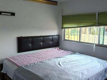 Departamento en renta amueblado en planta baja en Paseos del Bosque, Huixquiluca