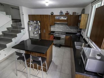 Casa en Venta en  Valle Imperial,Zapopan , Jal.