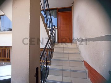 SE VENDE AMPLIO DEPARTAMENTO EN SAN MARTIN DE PORRES