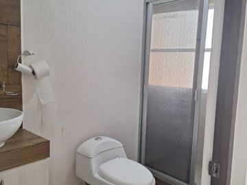 Venta de casa zona Altozano