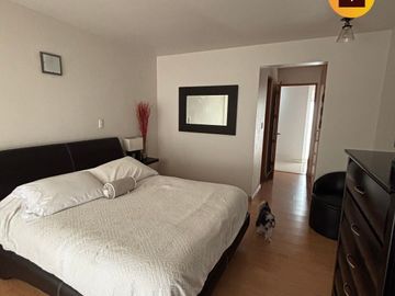#Venta Casa 500m2  y 1,175 terreno en Balvanera Polo y Country Club