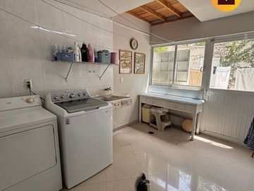 #Venta Casa 500m2  y 1,175 terreno en Balvanera Polo y Country Club
