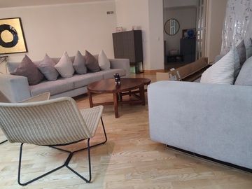 OPORTUNIDAD!! VENTA DE DEPARTAMENTO EN BOSQUES DE LAS LOMAS (V)