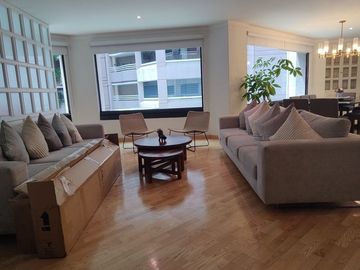 OPORTUNIDAD!! VENTA DE DEPARTAMENTO EN BOSQUES DE LAS LOMAS (V)