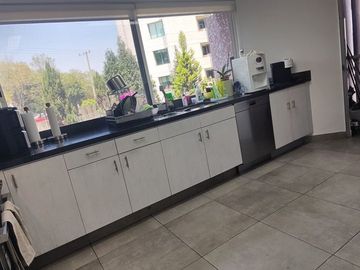 OPORTUNIDAD!! VENTA DE DEPARTAMENTO EN BOSQUES DE LAS LOMAS (V)