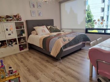 OPORTUNIDAD!! VENTA DE DEPARTAMENTO EN BOSQUES DE LAS LOMAS (V)