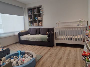 OPORTUNIDAD!! VENTA DE DEPARTAMENTO EN BOSQUES DE LAS LOMAS (V)