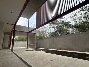 Residencia en venta en la mejor privada del Norte de Mérida
