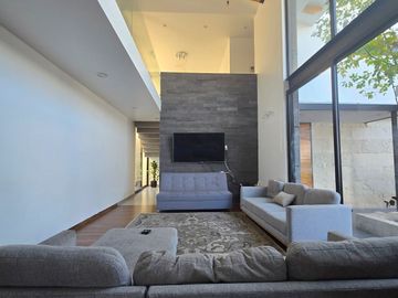 Casa en Venta en Vista Real Country Club