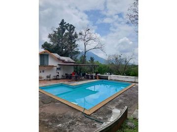 QUINTA EN VENTA BOSQUES DE LA SILLA JUAREZ