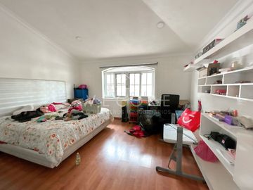 CASA EN VENTA EN BUGAMBILIAS, ZAPOPAN