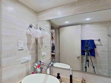 En venta apartamento boulevard santa barbara