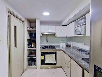 En venta apartamento boulevard santa barbara
