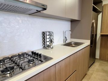 VENDO APARTAMENTO EN MIRADOR DEL PUERTO – ENTREGA EN AGOSTO DE 2025