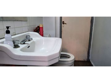 Oportunidad Casa En Venta De 6 Dorm. En San Joaquín