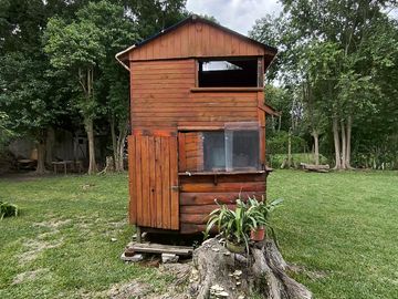 Quinta Amueblada con Piscina y amplio lote en Villa Urquiza