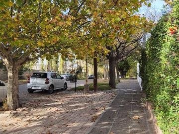 Casa en  Venta Excelente Zona Altos Nqn.
