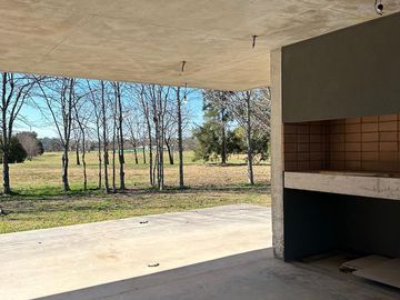 Casa en Barrio Everlinks Lujan | Mallmann propiedades