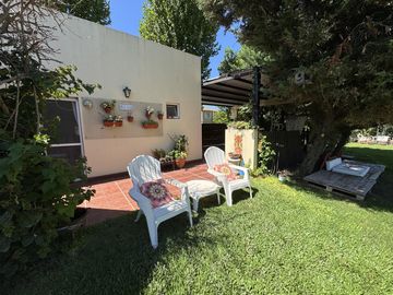 Increible casa en Venta, gran lote central El Recodo, Pilar 5 AMBIENTES