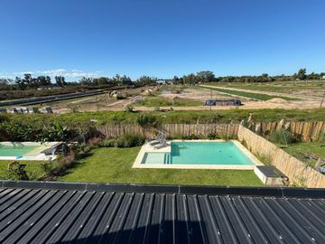 Venta Casa 5 Amb con Piscina en Vila Marina II Villanueva Tigre LS