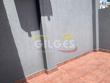 Venta PH 3 Amb. en Villa Sarmiento  Reciclado a nuevo