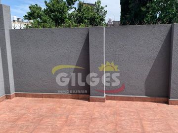 Venta PH 3 Amb. en Villa Sarmiento  Reciclado a nuevo