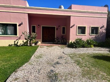 Casa estilo campo con pileta