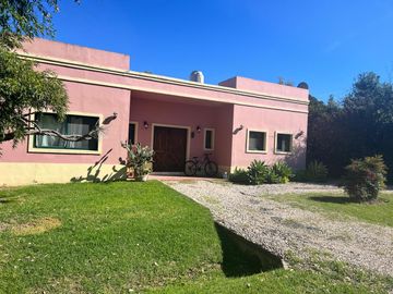 Casa estilo campo con pileta