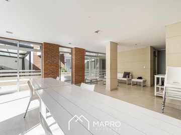 Increible piso de categoria con dos cocheras y amenities en Caballito