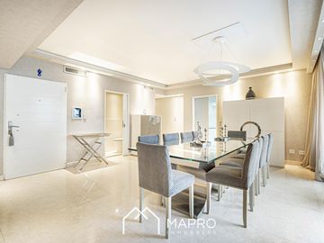Increible piso de categoria con dos cocheras y amenities en Caballito