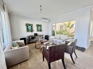Casa en Venta en Barrio Santa Ana a la laguna