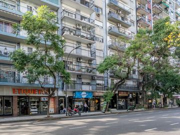 Venta de Departamento de 5 ambientes c/ dependencias en Villa Crespo