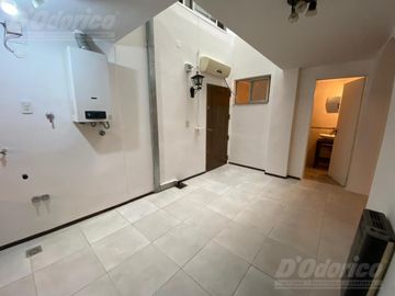 Ph de 2 dormitorios en venta en Caballito-