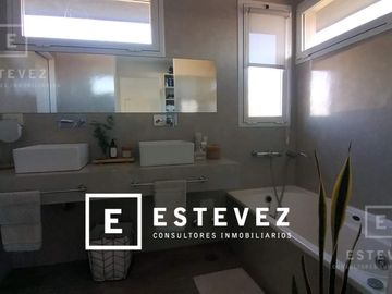 Importante casa en venta, Barrio Cerrado, Escobar