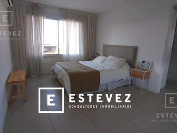 Importante casa en venta, Barrio Cerrado, Escobar