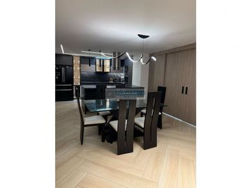 Se vende apartamento Remodelado en Río Mar primer piso