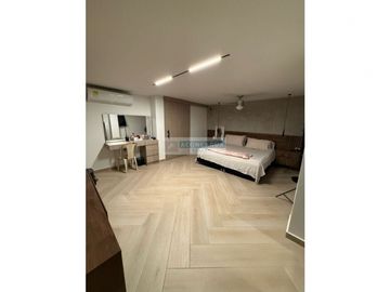 Se vende apartamento Remodelado en Río Mar primer piso