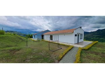 VENDO FINCA VENECIA ANTIOQUIA