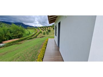 VENDO FINCA VENECIA ANTIOQUIA