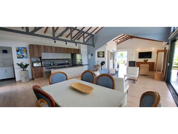 VENDO FINCA VENECIA ANTIOQUIA