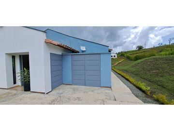 VENDO FINCA VENECIA ANTIOQUIA