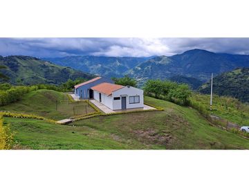 VENDO FINCA VENECIA ANTIOQUIA