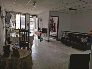 CASA EN VENTA EN PALMIRA BARRIO URIBE SOBRE LA CARRERA 19, 2DO PISO