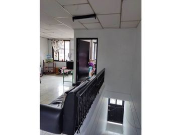 CASA EN VENTA EN PALMIRA BARRIO URIBE SOBRE LA CARRERA 19, 2DO PISO