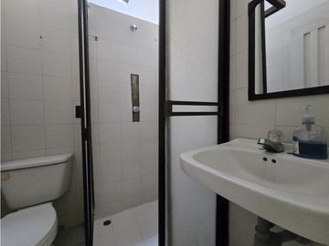 CASA EN VENTA BARRIO FLORALIA - PEATONAL