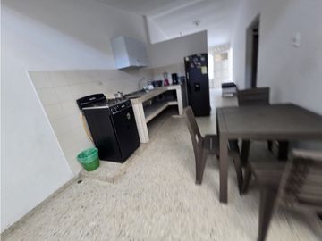 CASA EN VENTA BARRIO FLORALIA - PEATONAL