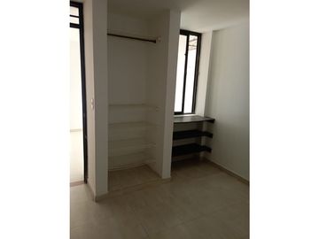 BROKER - CASA DE 3 PISOS CON LOCAL EN VENTA, BARRIO LOS HOYOS POPAYN