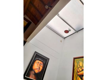 VENDO CASA ENVIGADO LAS CALLEJAS